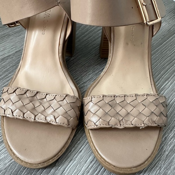 Nude Block Heel - Picture 2 of 5